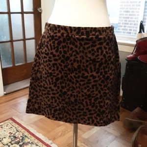 Ann Taylor Leopard Mini Skirt Sz 4P